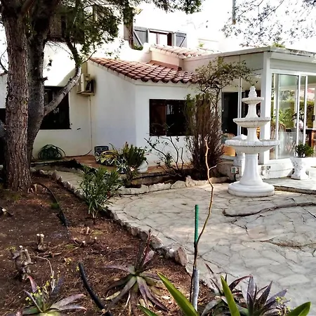 Maison A Ametlla De Mar Pour 6 Personnes Avec Grande Piscine Communautaire Et Jardin Arbore - Hisp-217-239 * L'Ametlla de Mar